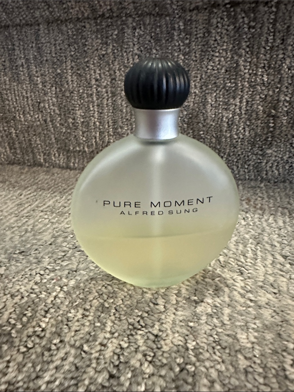 Pure Moment by Alfred Sung